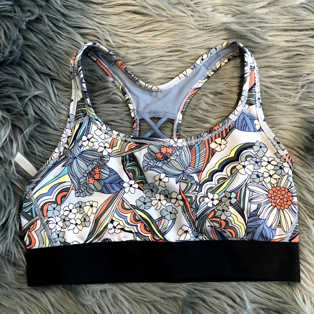 new victoria sport victoria's secret floral strappy sports bra size medium
